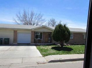 209 E Navajo St, Farmington, NM 87401