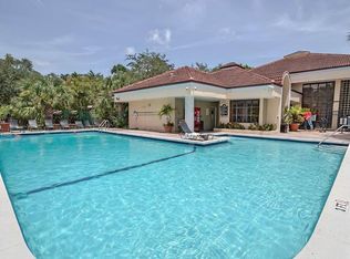 2445 SW 18th Ter, Fort Lauderdale, FL 33315