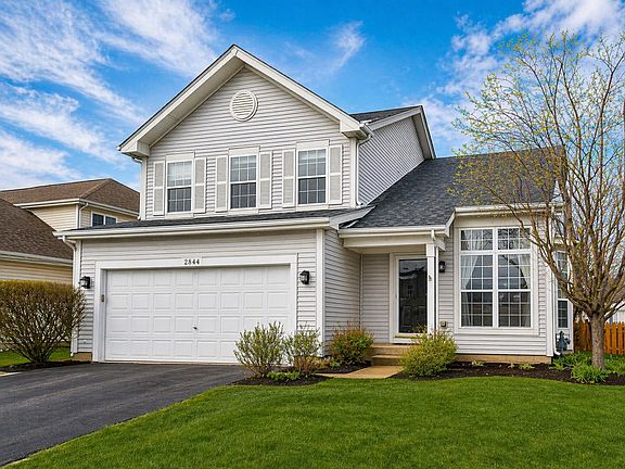 2nd image of 2844 Bluewater Cir