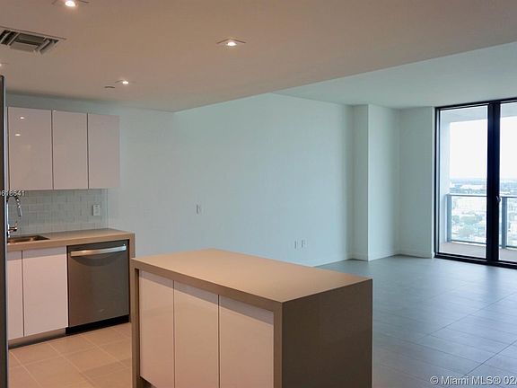 2nd image of 1630 NE 1st Ave #2117