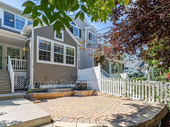 3rd image of 368 Fern Lake Ct