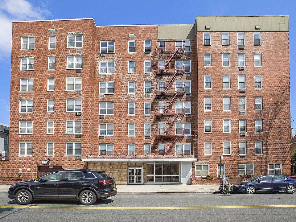 1st image of 735 Avenue W #6R