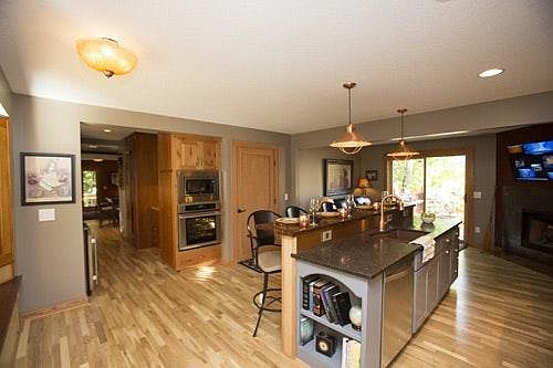 kitchen/hearthroom