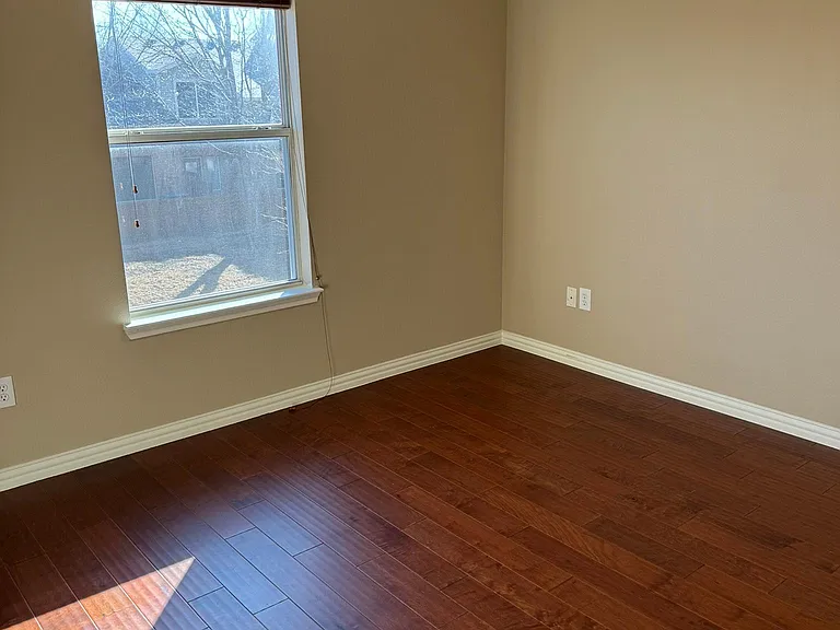 9828 Wilkins Way — Photo 15