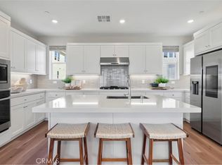 27569 Millstone Pl, Valencia, CA 91381