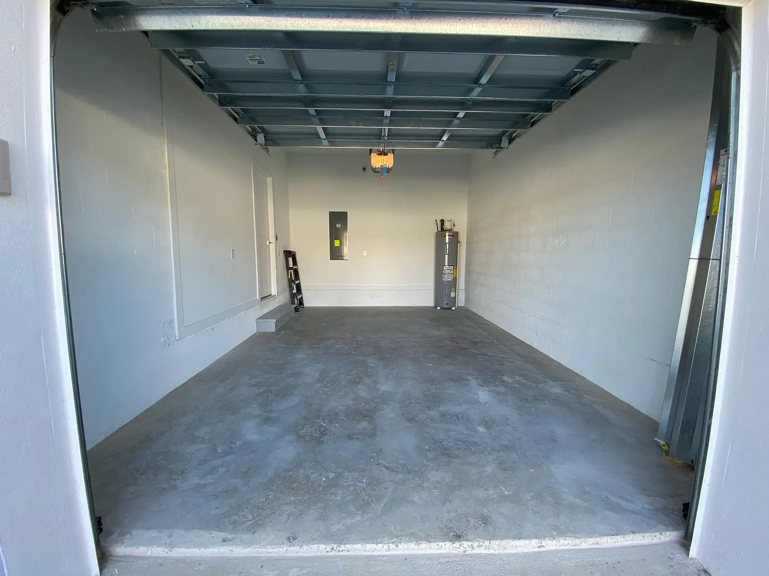 3802 W Mango Ave — Photo 3