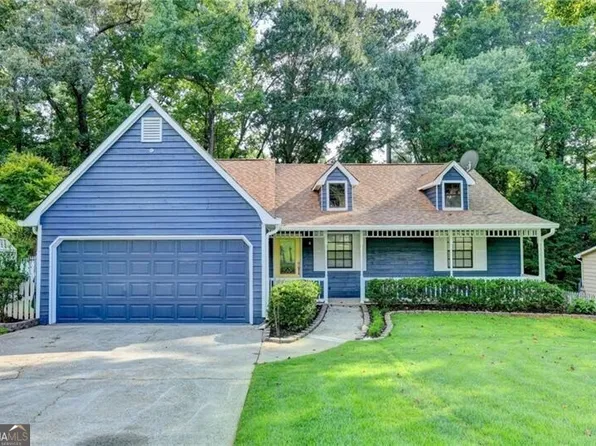 1122 Realm Ln, Lawrenceville, GA 30044