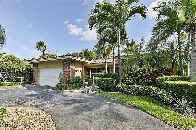1st image of 1307 Campo Sano Ave