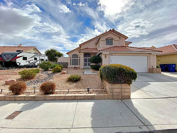 4th image of 5905 Waveland Dr