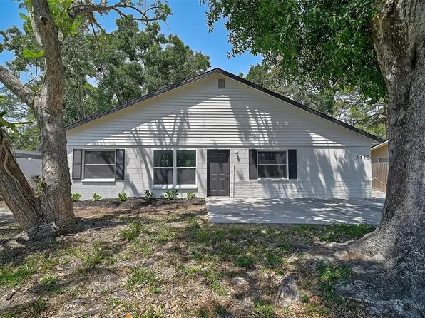 3710 Papai Dr, Sarasota, FL 34232