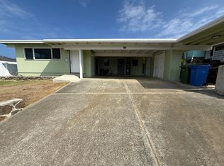 702 Kalalea St, Honolulu, HI 96825