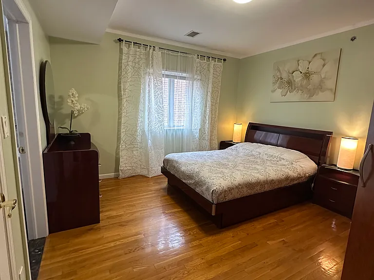 2841 Ford St #2 — Photo 10