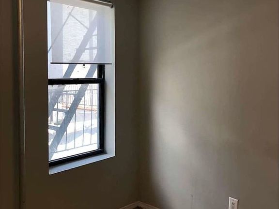 3rd image of 311 E 109th St #2BA
