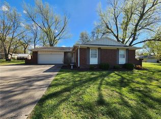 400 Fireside Dr, Arma, KS 66712