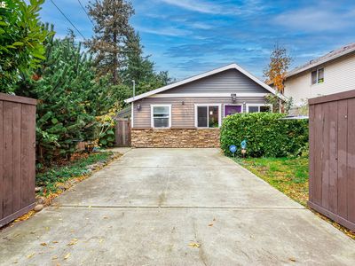 11511 SE Division St, Portland, OR, 97266