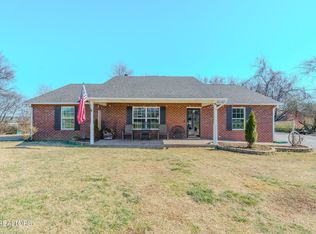 718 Patterson Town Rd, Blaine, TN 37709