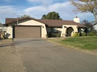 14724 Mojave Rd, Hesperia, CA 92345