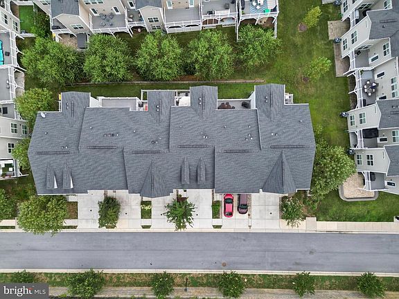 4th image of 1224 Hickory Hill Cir