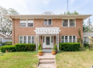 404 S Bowen St, Jackson, MI 49203