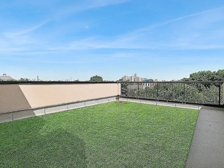 513 Chauncey St #6 — Photo 4
