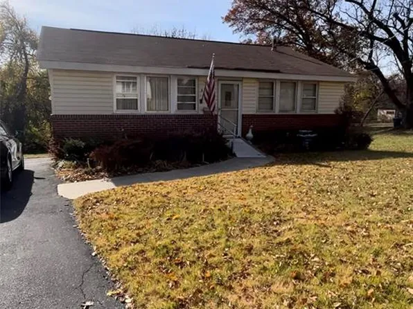 8848 Ramona Ave, Saint Louis, MO 63121