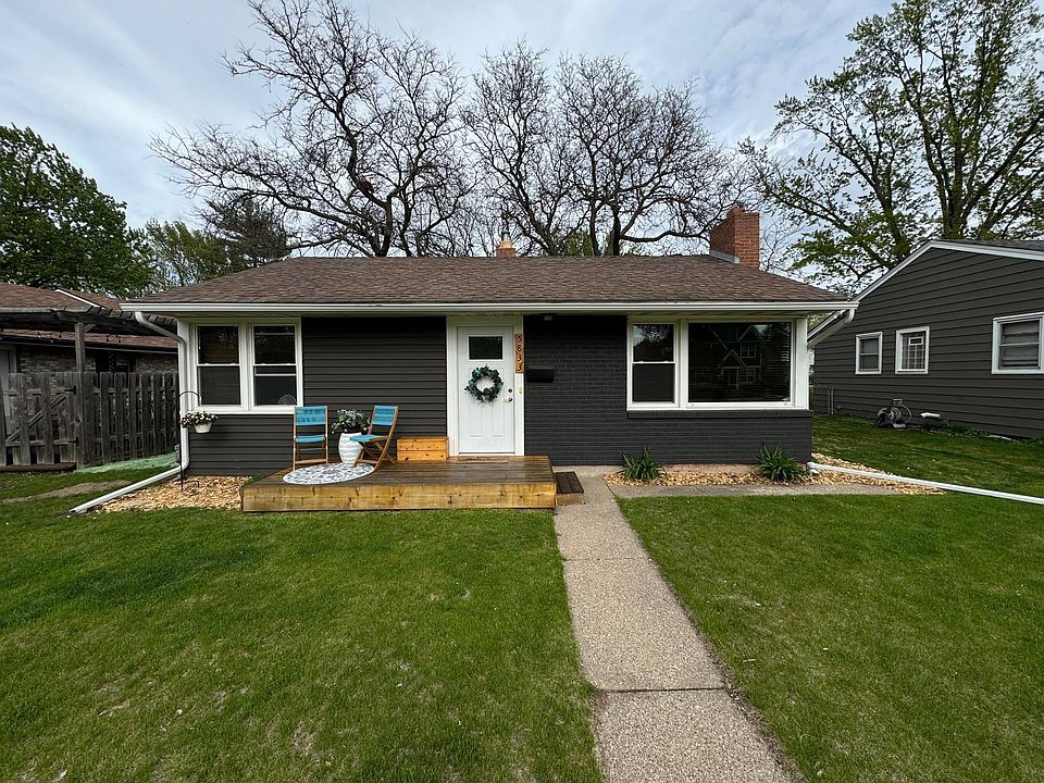 1st image of 5833 Russell Ave S
