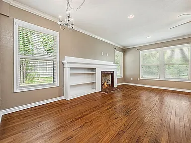 305 Francis Dr — Photo 9