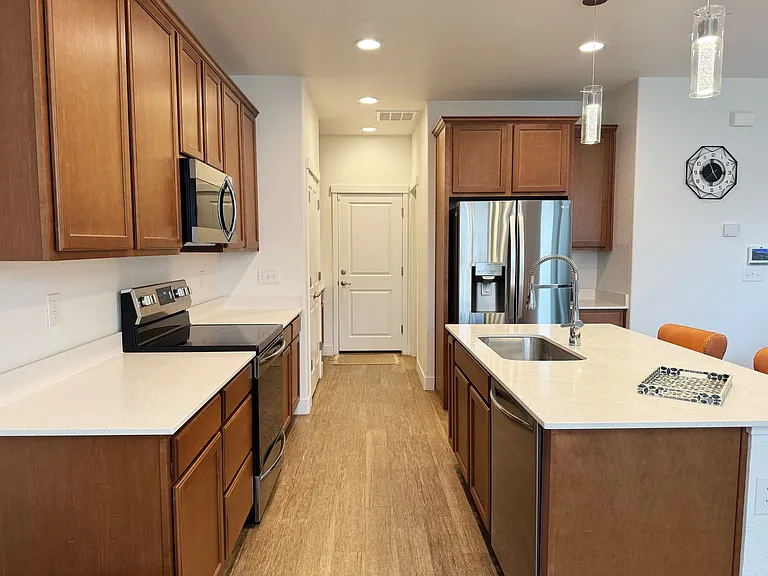 4287 E 98th Pl — Photo 9