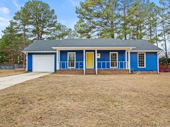 206 Brookford Ct, Fayetteville, NC 28314