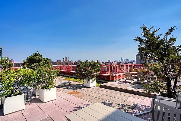 310 E 23rd St #10E — Photo 7