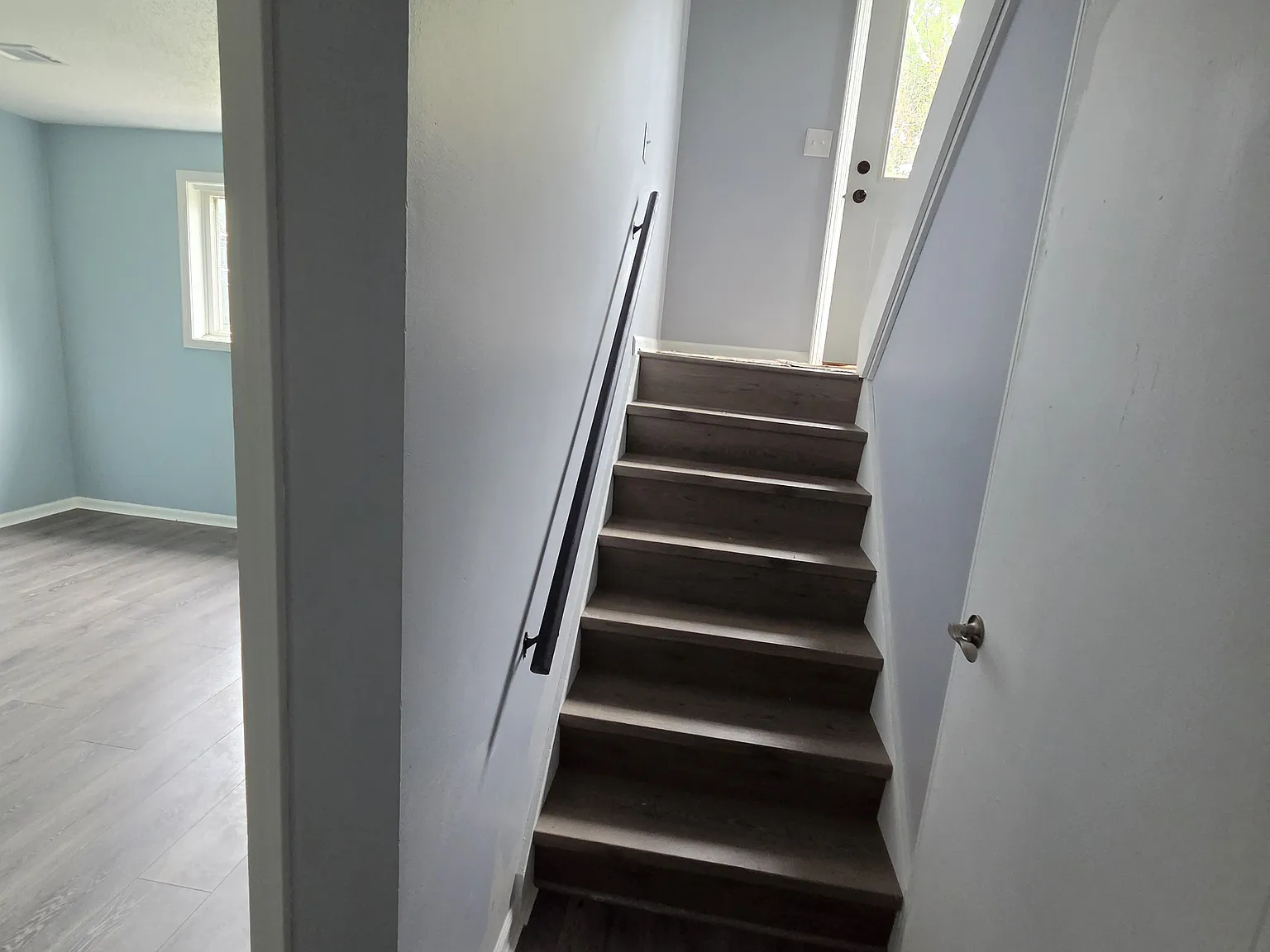 2 bed, 1.5 bath, 650 sqft, $1,200 — Photo 1