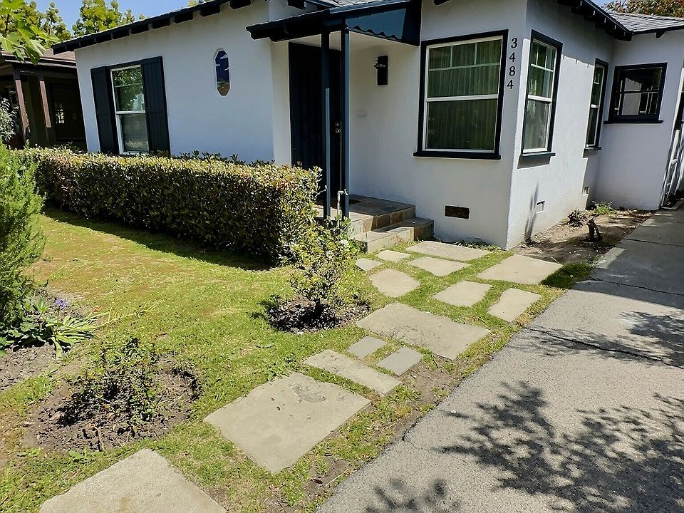 1st image of 3484 Ashwood Ave