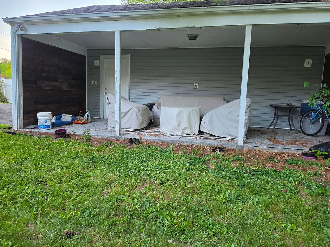 3 bed, 2.0 bath, 2240 sqft, $2,700 — Photo 4