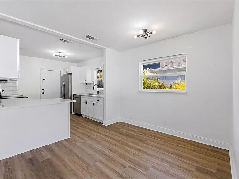 7005 N Duncan Ave #A — Photo 7