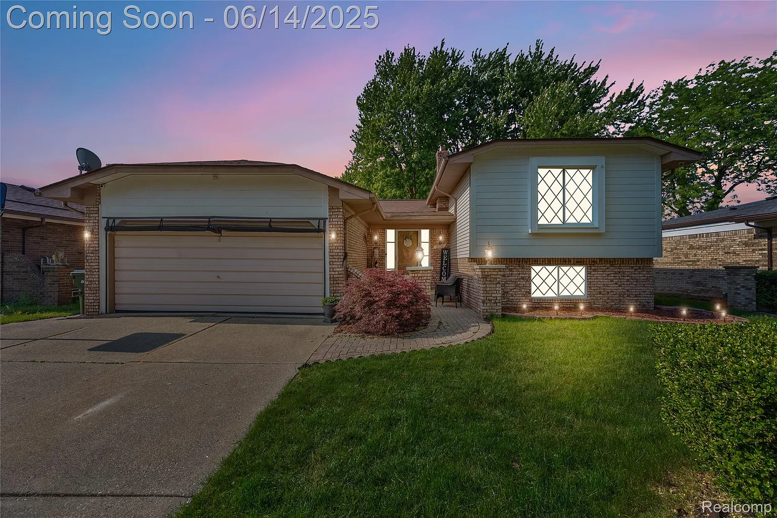 5238 Botsford Ave photo 1