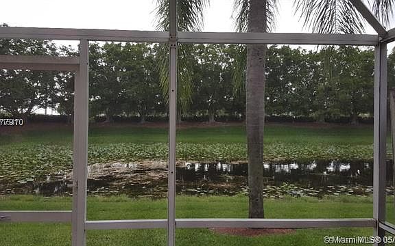5th image of 1588 Veracruz Ln