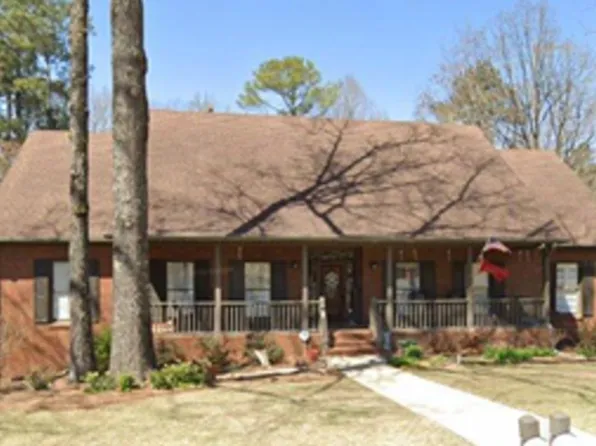 3505 Birchwood Ln, Vestavia, AL 35243