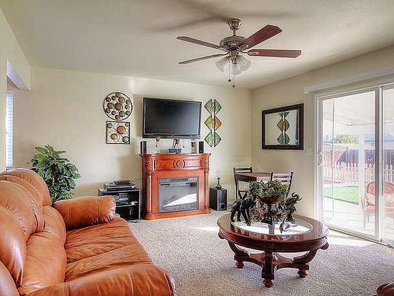 5th image of 410 Orange Ct