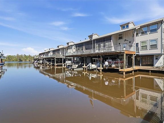 2nd image of 141 Highway 22 E APT F1