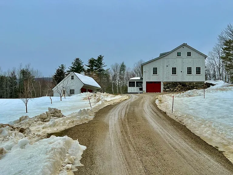 358 Upper Jaffrey Rd — Photo 2