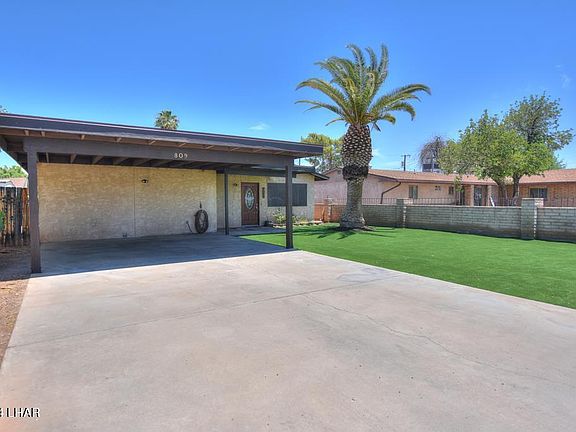 3rd image of 809 S Navajo Ave