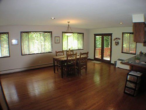 3rd image of 17861 Purves Ave NE