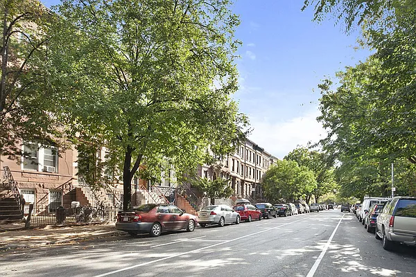 Rented by Compass | media 8