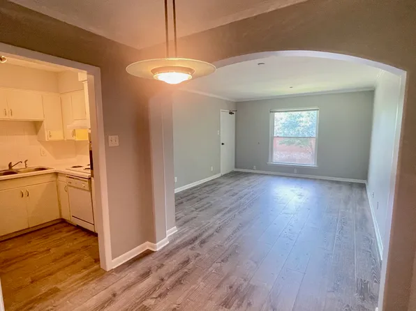 3215 Douglas Ave APT 201, Dallas, TX 75219