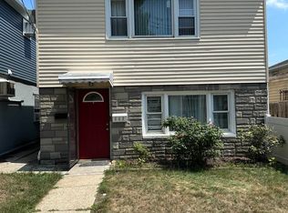 840 8th St #2, Secaucus, NJ 07094