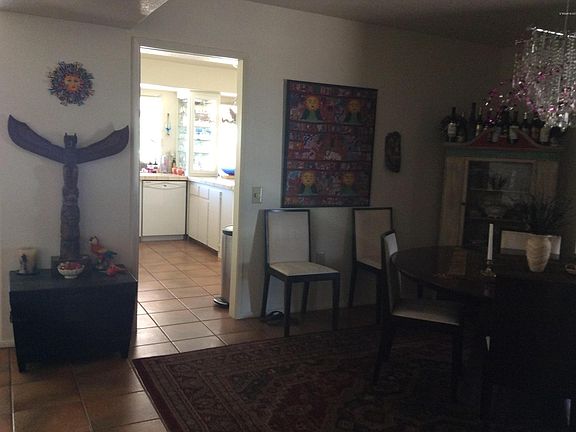 2nd image of 9401 W Briarwood Cir