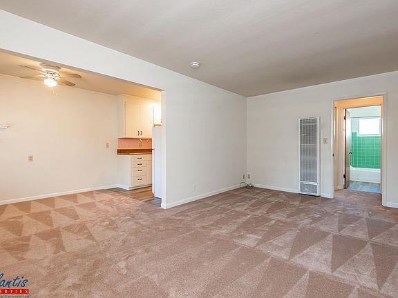 3rd image of 167 Towne Ter APT 2
