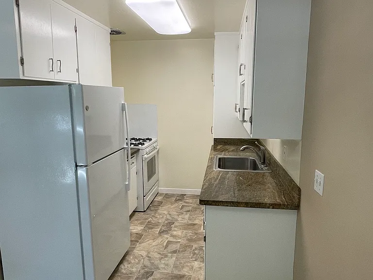1690 Kentfield Ave #3 — Photo 6