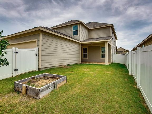 5th image of 1025 Bruni Ct