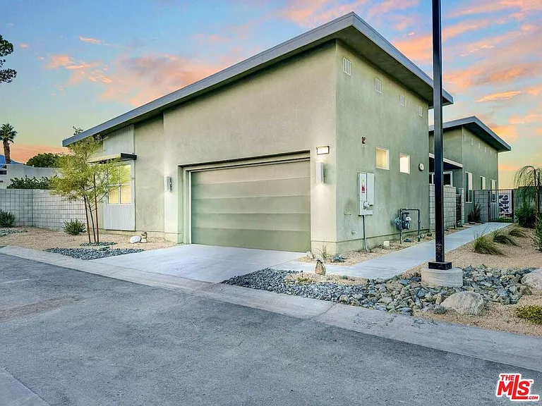 1605 Candela Ct — Photo 31